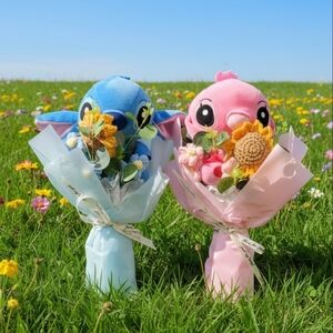 1 Angela Or Stitch Bouquet Pink Or Blue?